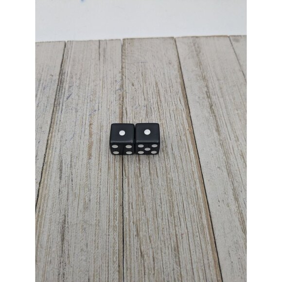 Clue Board Game Replacement Parts Detective Notes 2002 Plus Dice - Picture 2 of 4